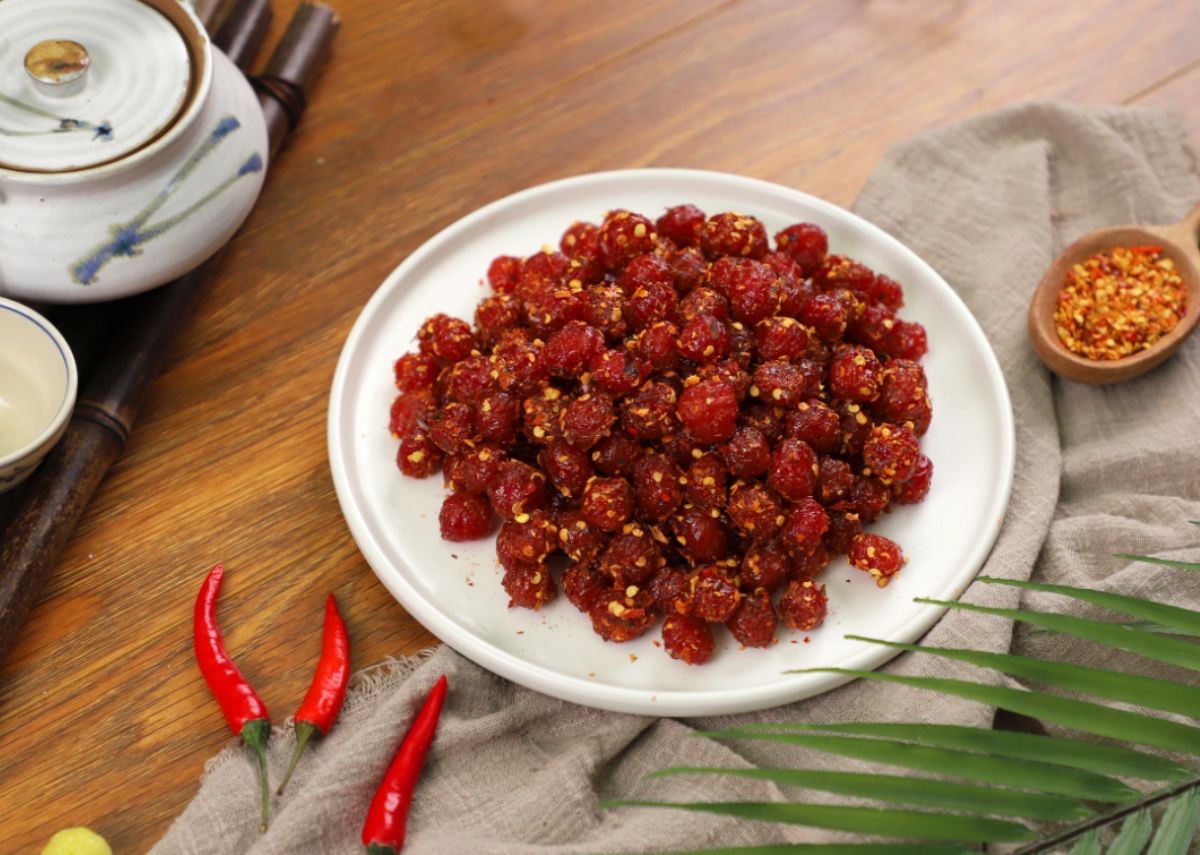 Fruits chum ruot confits, spécialité sucrée de Tay Ninh