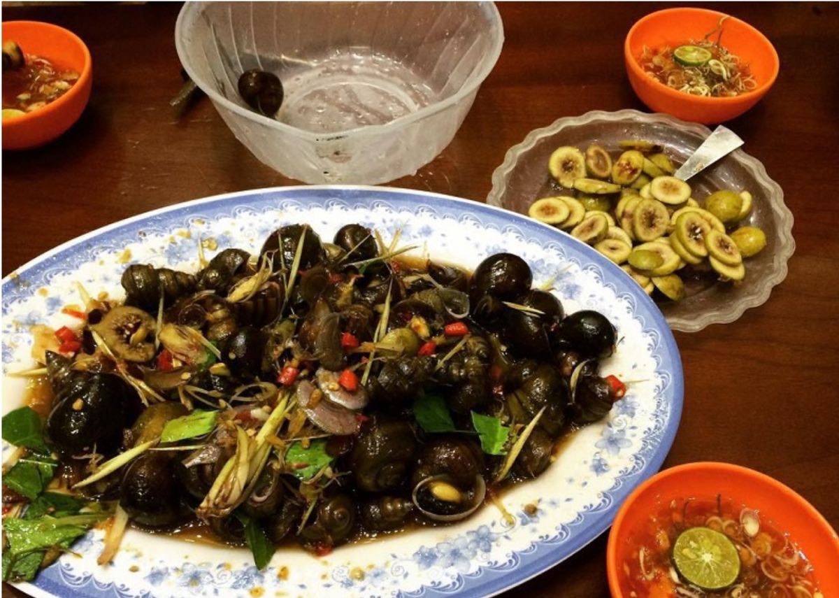 Escargots de montagne oc nui cuisinés à Tay Ninh