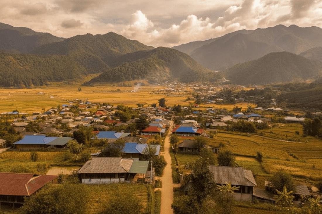 Village de montagne à Ngoc Chien dans la province de Son La